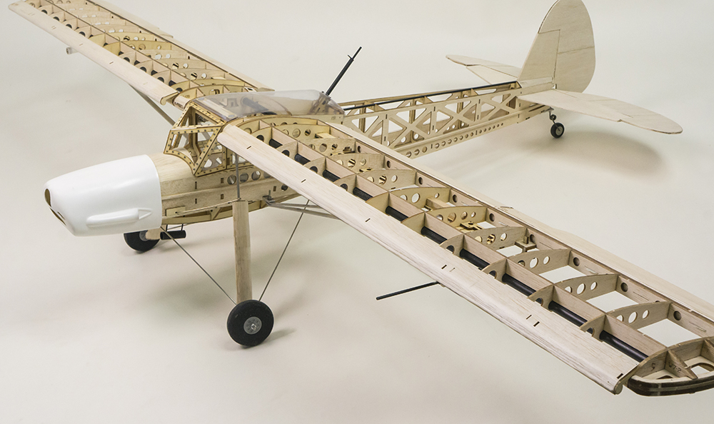 Upgraded-Dancing-Wings-Hobby-Fieseler-Fi-156-Storch-1600mm-Wingspan-Blasa-Wood-Laser-Cut-Warbird-RC--1415685-4