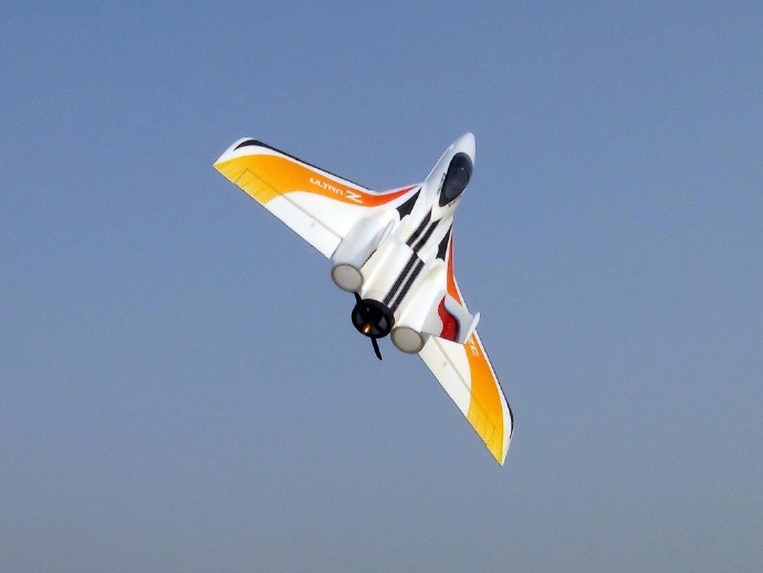 Zeta-Ultra-Z-Blaze-790mm-Wingspan-EPO-Flying-Wing-Pusher-Jet-Racer-RC-Airplane-KIT-1111986-1