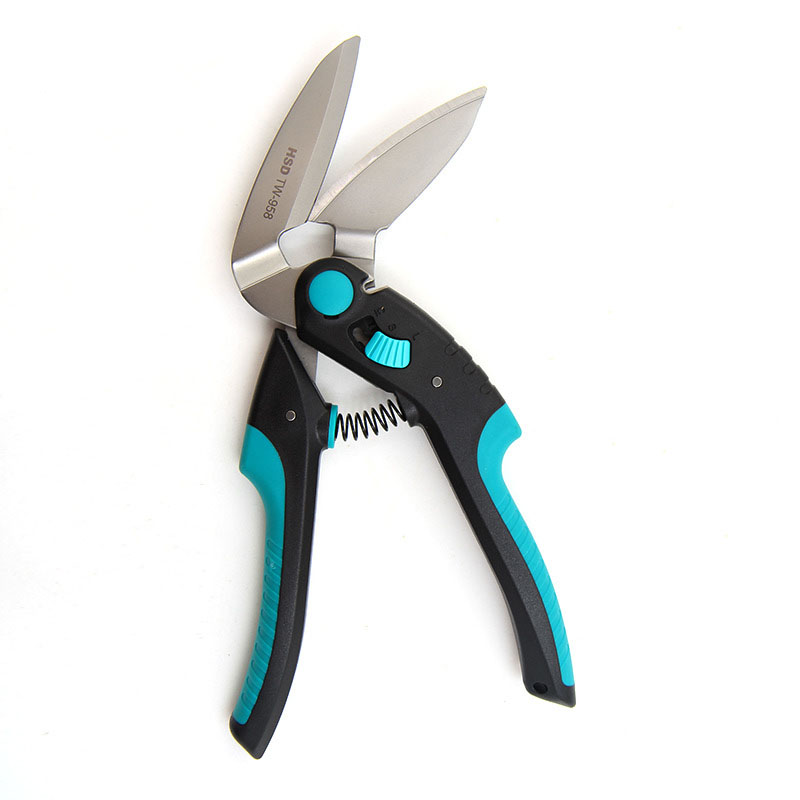 Heavy-Duty-Scissor-Multipurpose-Cardboard-and-Carpet-Scissors-Professional-Soft-Grip-Stainless-Steel-1888538-1