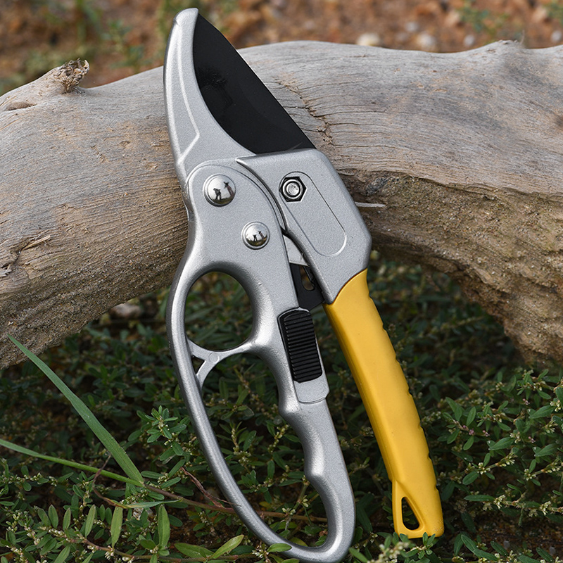 Pruning-Shear-Garden-Tools-High-Carbon-Steel-Scissors-Gardening-Labor-Saving-Plant-Sharp-Branch-Prun-1893864-12