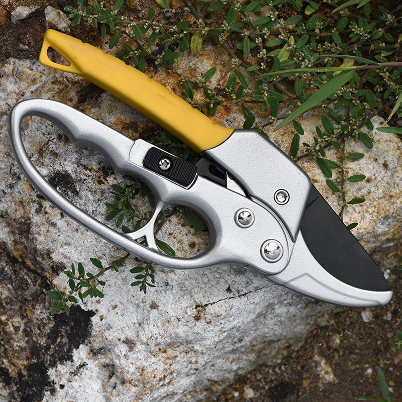 Pruning-Shear-Garden-Tools-High-Carbon-Steel-Scissors-Gardening-Labor-Saving-Plant-Sharp-Branch-Prun-1893864-13