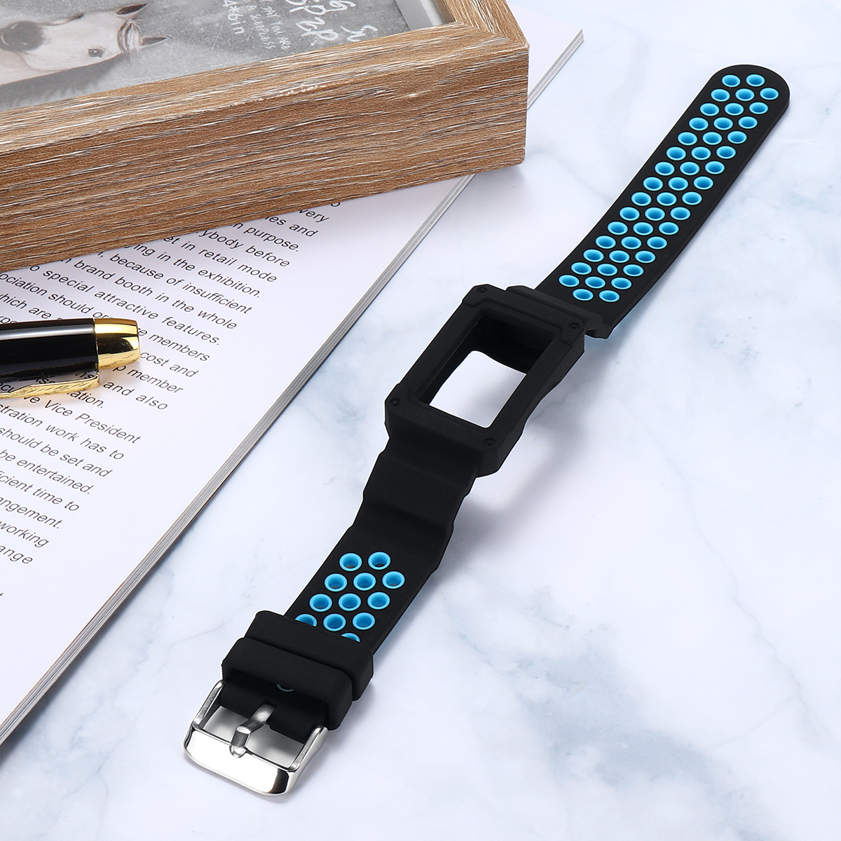 Anti-Impact-Resilient-Armor-Protection-Strap-Watch-Band-for-Fitbit-Charge-3-1384548-6