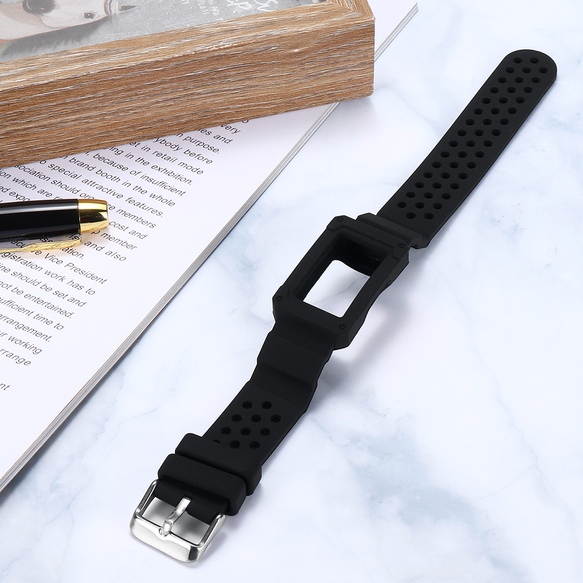 Anti-Impact-Resilient-Armor-Protection-Strap-Watch-Band-for-Fitbit-Charge-3-1384548-10