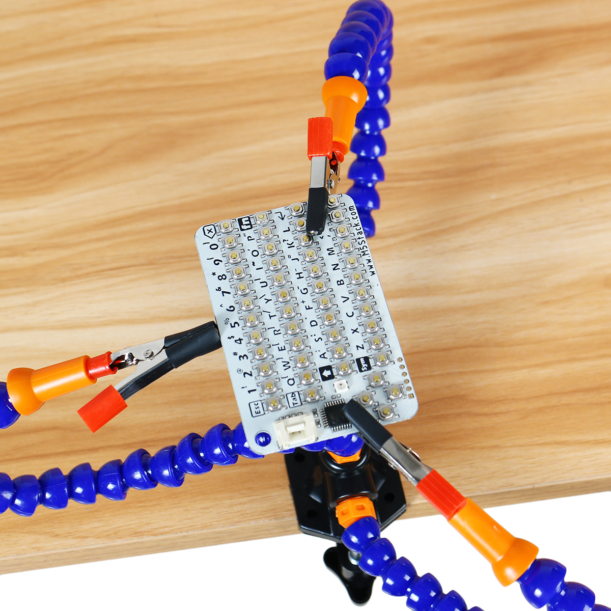 Table-Soldering-Holder-Stand-Helping-Hands-Flexible-Arms-For-PCB-Welding-Repair-1658762-5