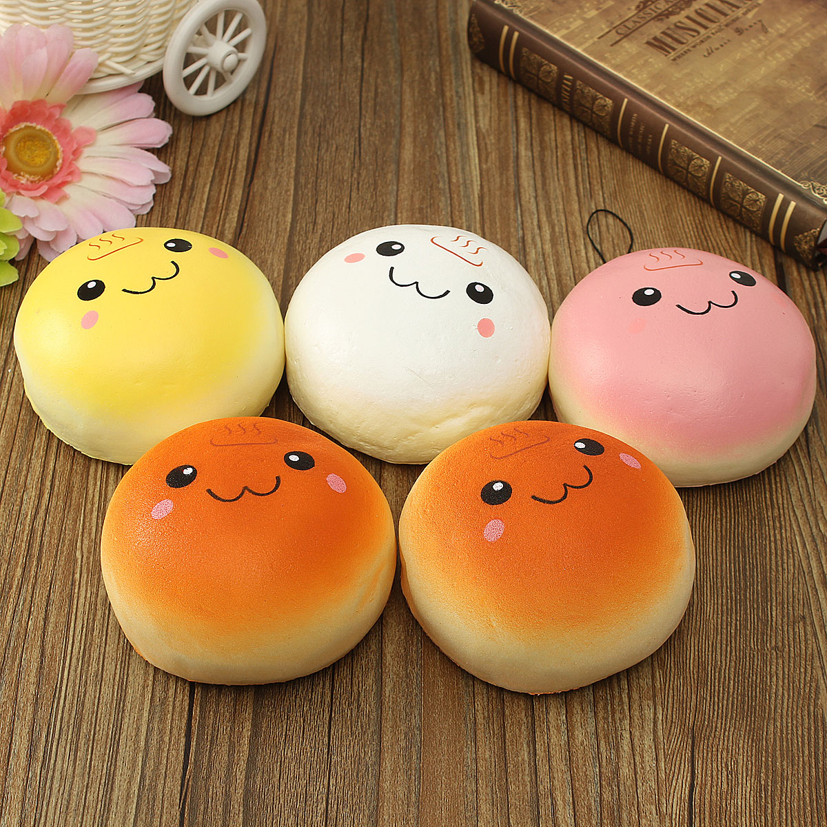 10CM-Cute-Smiling-Expression-Kawaii-Squishy-Bread-Keychain-Bag-Phone-Charm-Strap-1069336-2