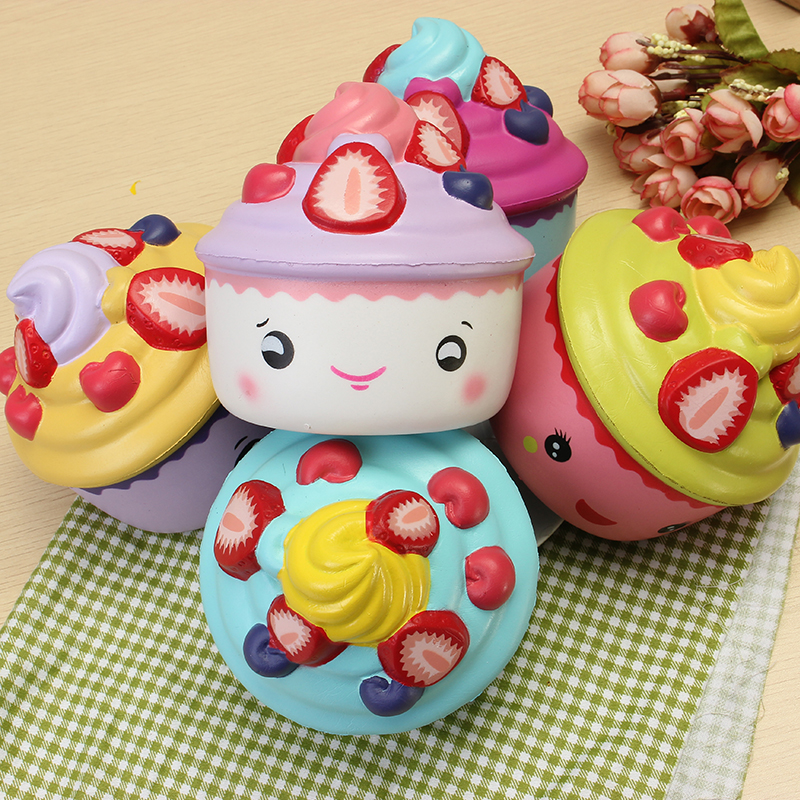 2PCS-LeiLei-Squishy-Ice-Cream-Strawberry-Fruit-Cup-Cake-Slow-Rising-Original-Packaging-Gift-1142242-1