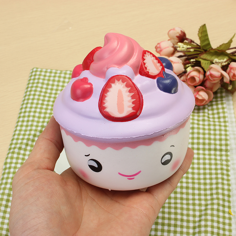 2PCS-LeiLei-Squishy-Ice-Cream-Strawberry-Fruit-Cup-Cake-Slow-Rising-Original-Packaging-Gift-1142242-3