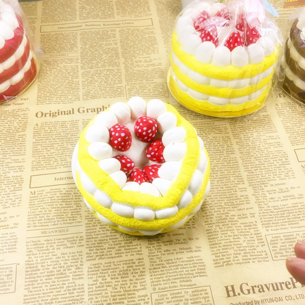 Squishy-Cuteyard-Tag-Jumbo-Strawberry-Cake-Licensed-Slow-Rising-Original-Packaging-Collection-Gift-D-1139031-2