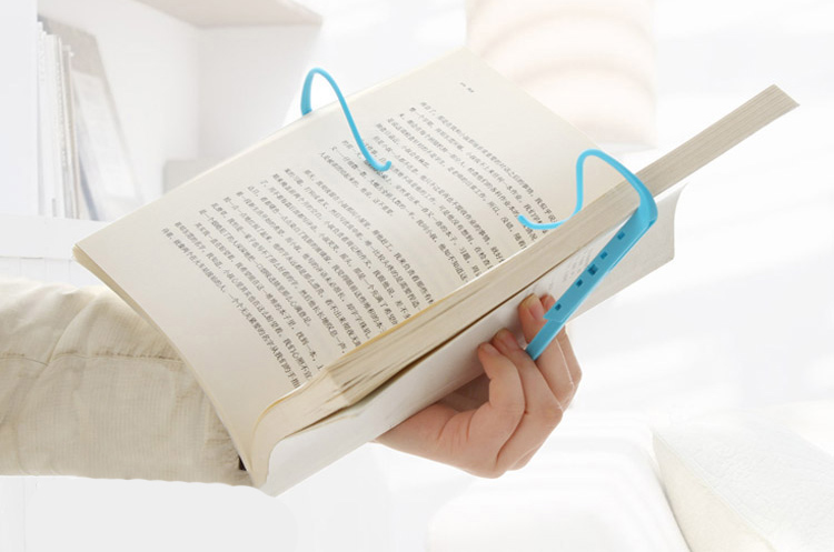 Creative-Hands-Free-Book-Page-Holder-Adjustable-Bookmark-for-Reading-Portable--Foldable-1254891-4