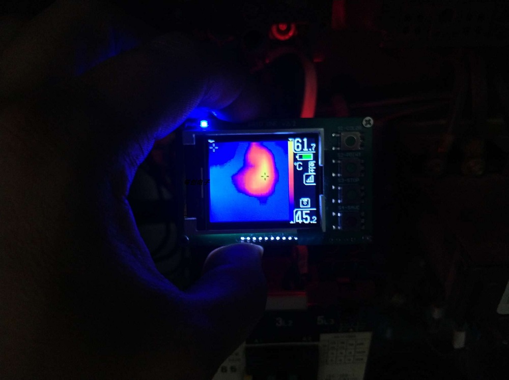 New-Infrared-Thermal-Imager-Handheld-Thermal-Camera-Support-SD-Card-Insert-1821304-2