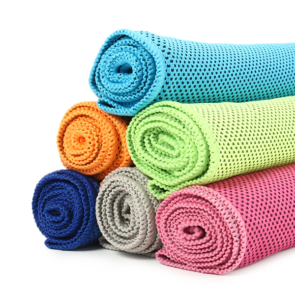 30x100cm-Microfiber-Super-Absorbent-Summer-Cold-Towel-Sports-Beach-Hiking-Travel-Cooling-Washcloth-1068366-2