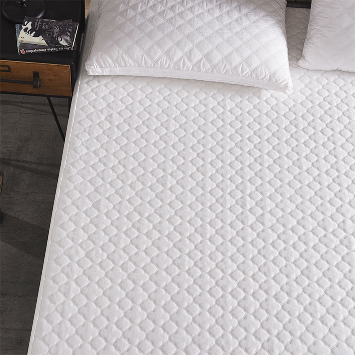 Multi-size-Washable-White-Quilted-Mattress-Covers-Waterproof-Protector-Pad-With-Tightly-Elastic-Band-1692754-15