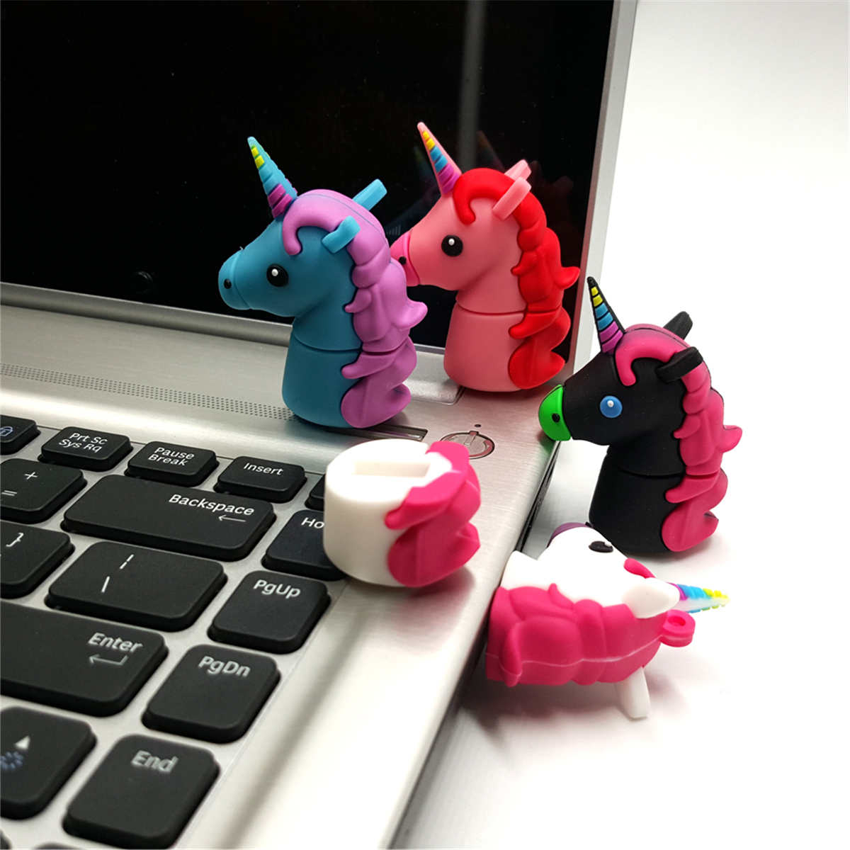 16G-32G-Cute-Horse-USB-20-Flash-Drives-USB-Memory-Stick-Cartoon-Pen-Drive-1316752-4