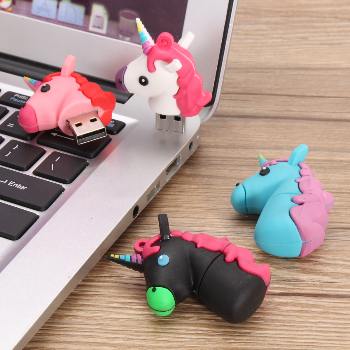 16G-32G-Cute-Horse-USB-20-Flash-Drives-USB-Memory-Stick-Cartoon-Pen-Drive-1316752-5