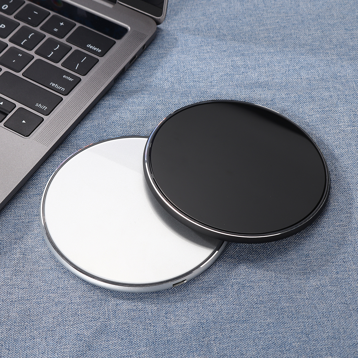 Bakeey-20W-Wireless-Charger-for-iPhone-Xs-Max-X-8-Plus-for-Samsung-Note-9-Note-8-S10-Plus-1614887-10