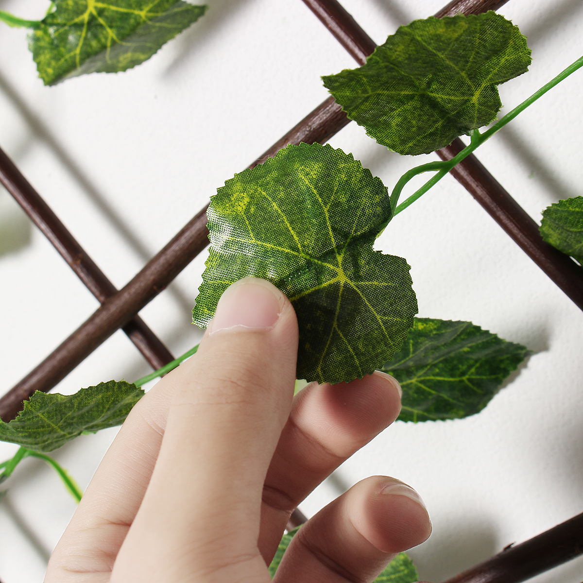 Artificial-Ivy-Expandable-Stretchable-Privacy-Fence-Faux-Single-Side-Leafs-Vine-Screen-for-Outdoor-G-1862476-27