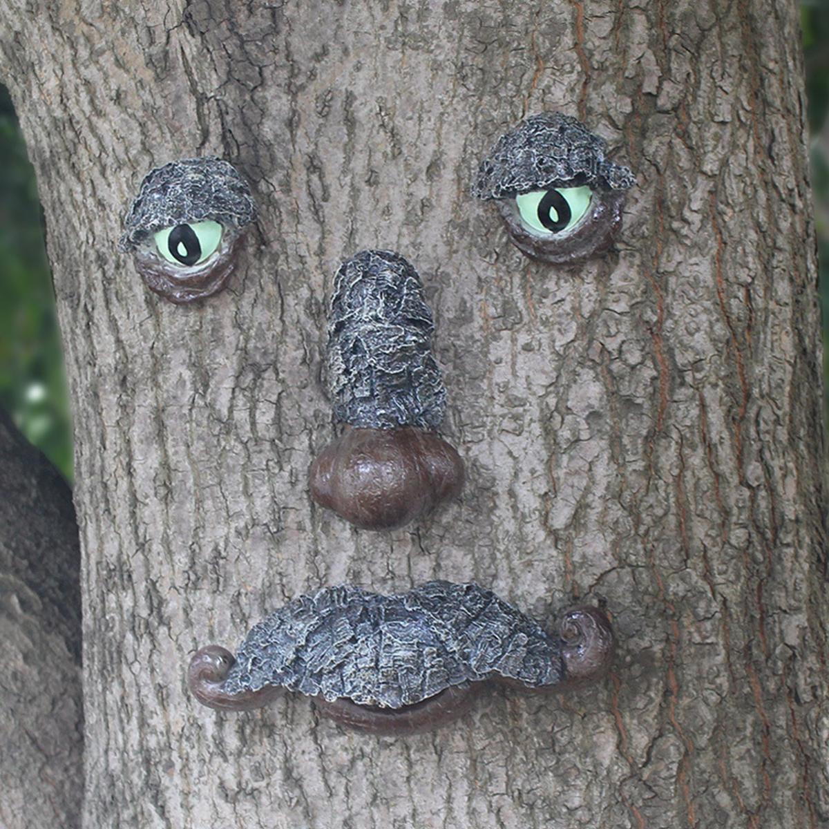 Old-Man-with-Beard-Tree-Hugger-Garden-Yard-Art-for-Outdoor-Sculpture-Tree-Face-Garden-Decor-1794959-11