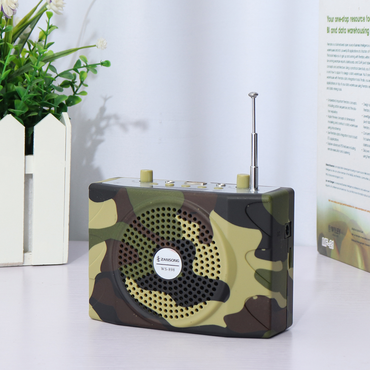 25W-Rechargeable-Camouflage-Hunting-Speaker-Sound-Decoy-100Hz-10KHz-FM-Radio-MP3-Player-with-Remote--1718251-7